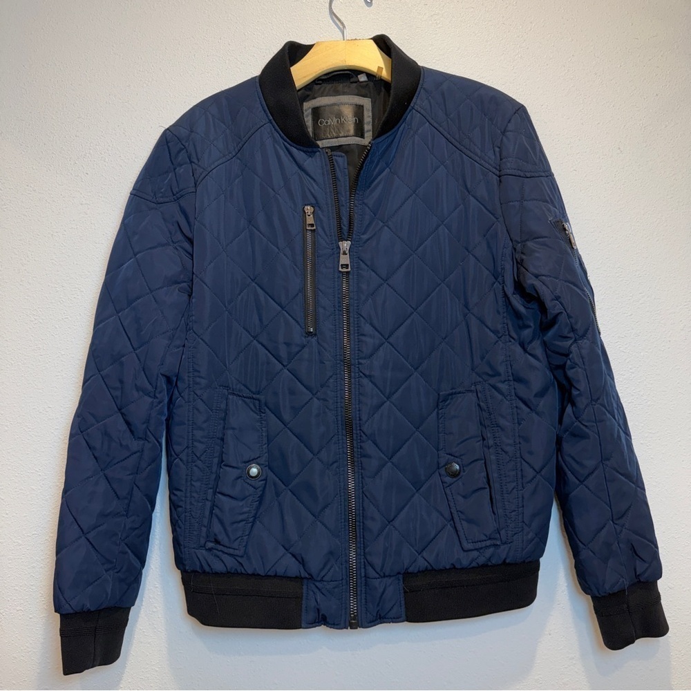 Calvin Klein Quilter Bomber Jacket Unisex size Small Navy Blue